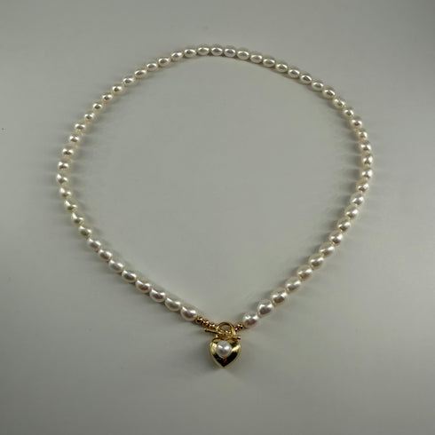 Heart Lock Rice Pearl Collar Necklace – Elegant, Versatile & Modern
